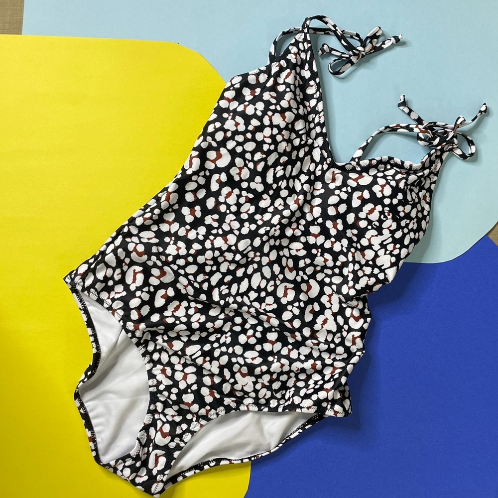 Jessica Simpson Black White Leopard Print One Piece